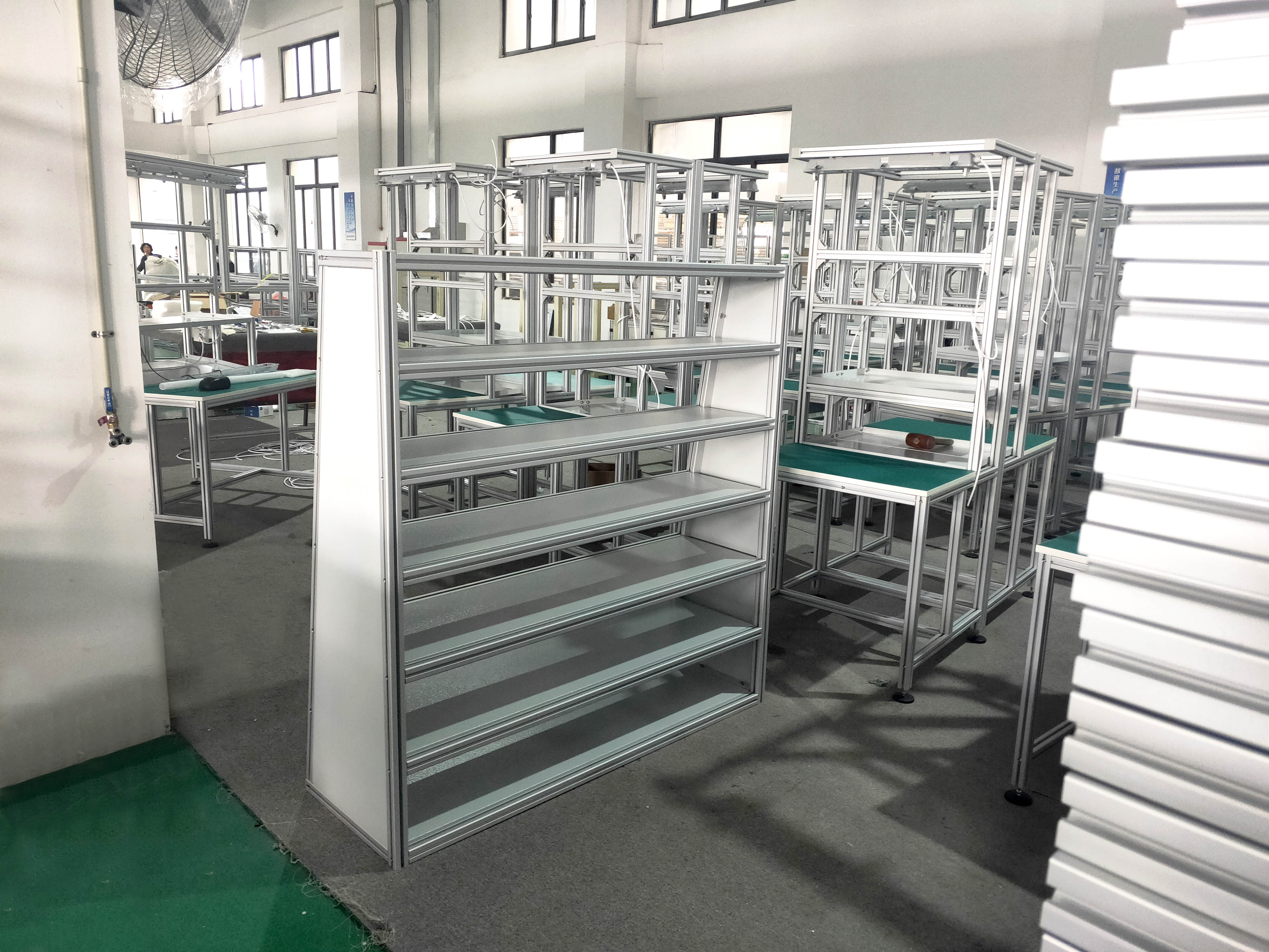 泰州鋁合金框架廠家，用8080型材搭建哪類框架？
